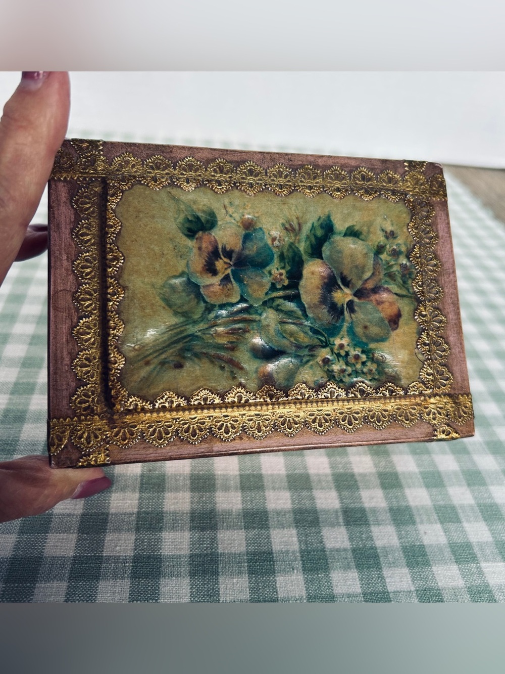 Hand-Painted Floral Trinket Box with Gold Filigree